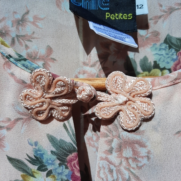 Vintage Floral Sheer Blouse - Picture 4 of 5